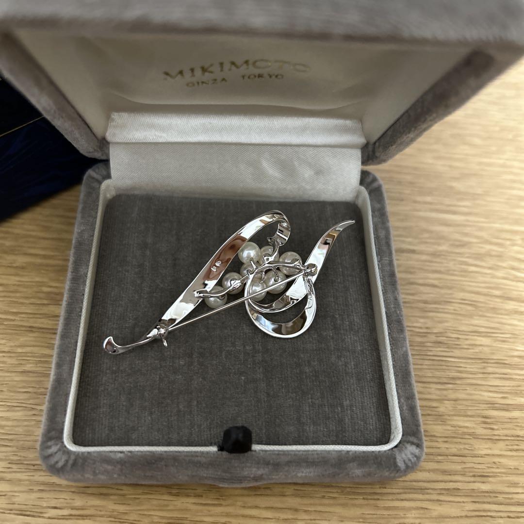 MIKIMOTO ミキモト 真珠 ベビーパール ブローチ シルバー 8珠