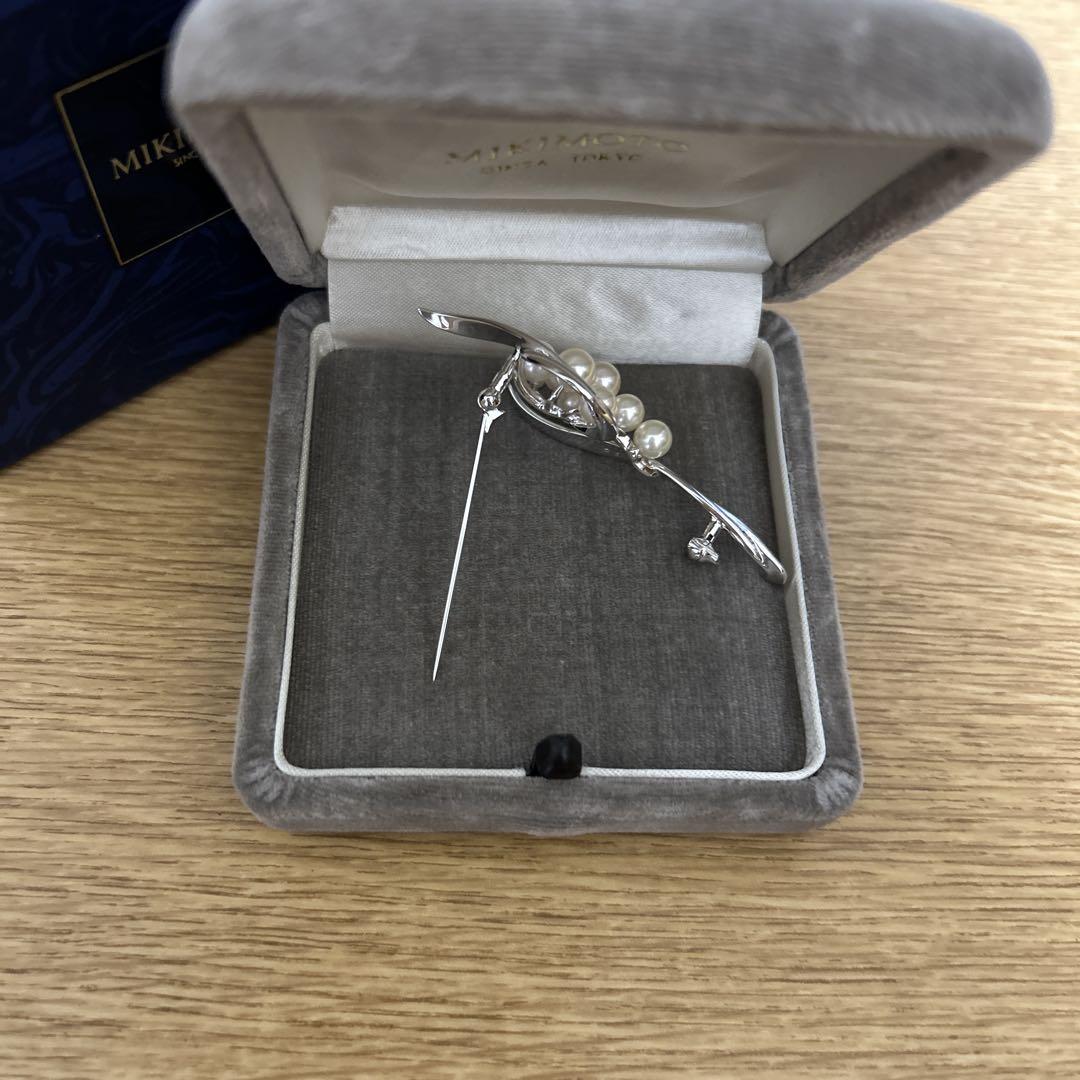 MIKIMOTO ミキモト 真珠 ベビーパール ブローチ シルバー 8珠