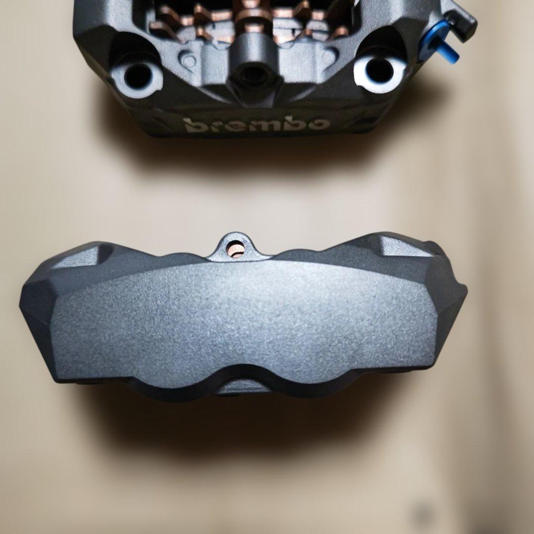 中古 カワサキ Z900RS SE ブレンボキャリパー 左右セット 中古 カワサキ Z900RS SE ブレンボキャリパー 左右セット