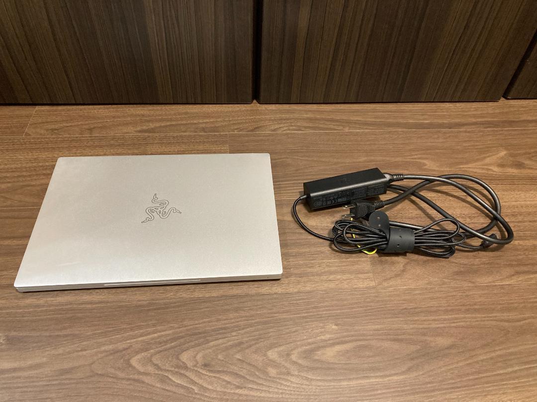 Razer Blade Stealth13 Mercury White