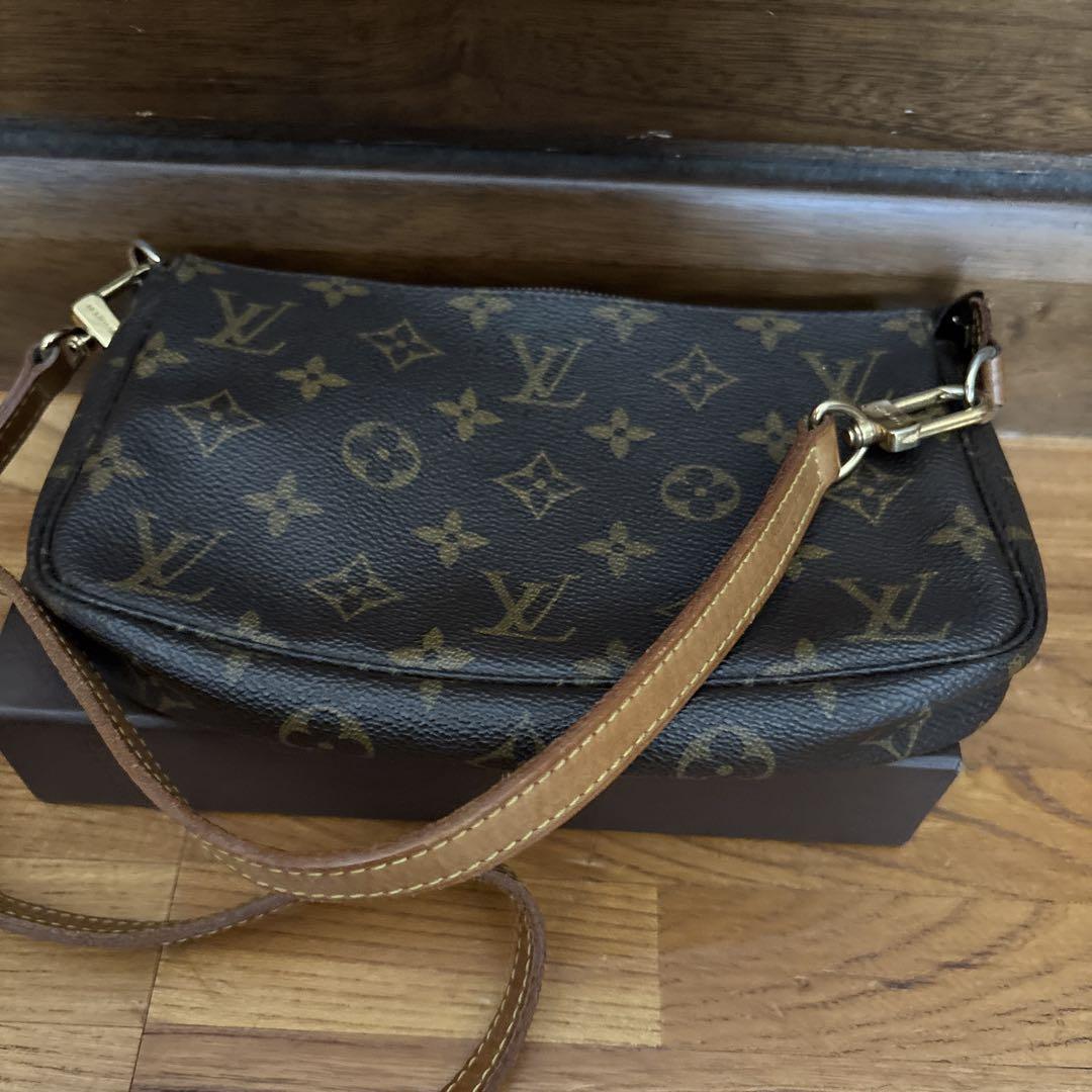 Louis Vuitton ショルダーバッグ　値下げ不可