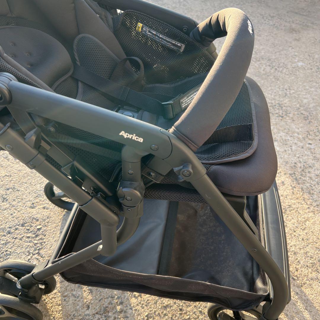 美品 Aprica ルンルンゴー ベビーカー