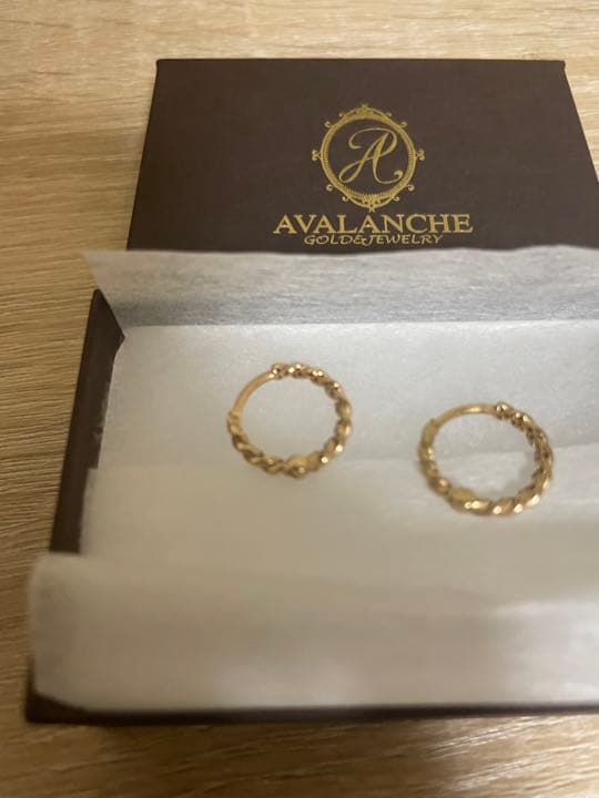 素晴らしい価格 田中樹着用モデル アバランチ 10Kホワイトゴールド