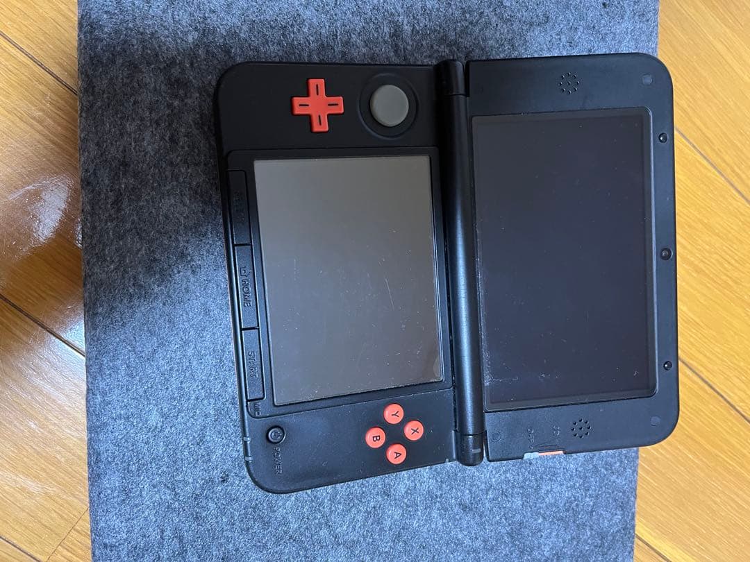 ニンテンドー3DSLL