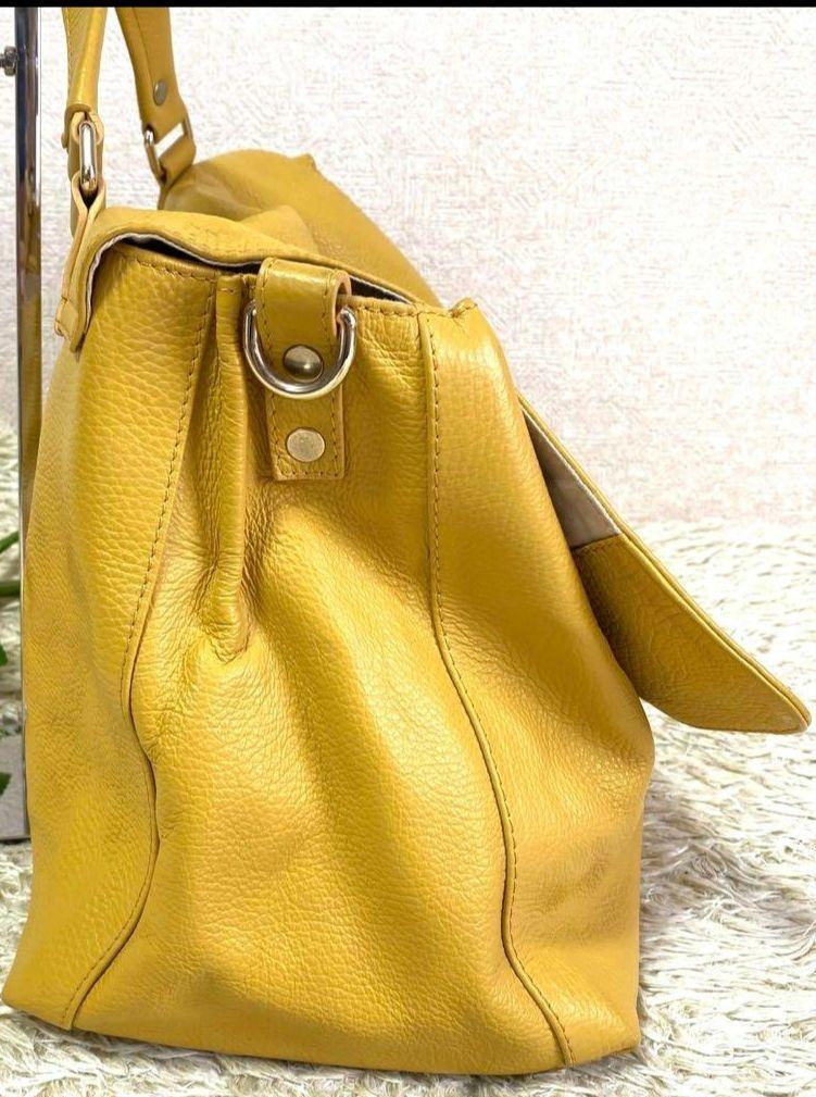 ショルダーバッグ