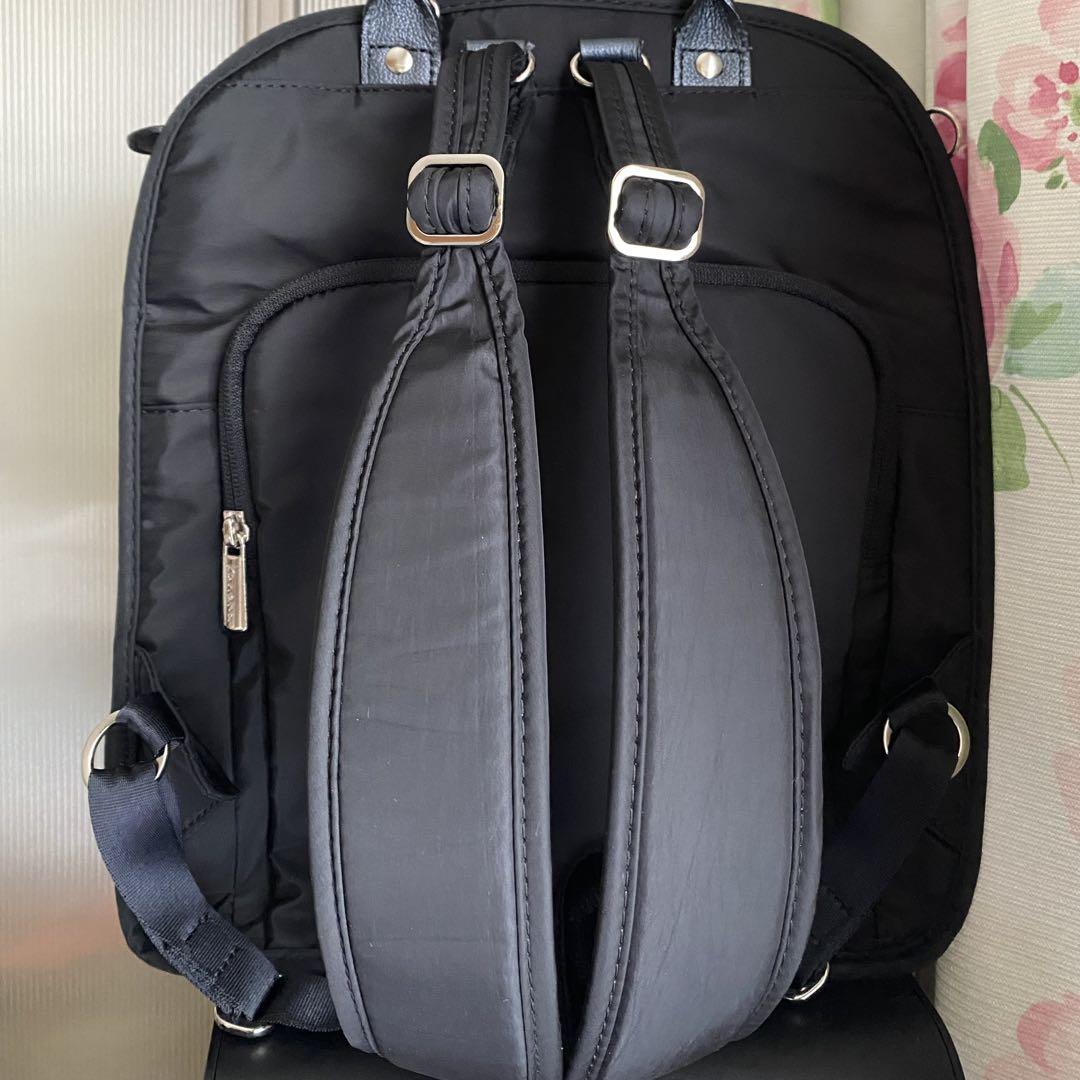 新品・未使用！カナナプロジェクトリュック　ブラック　A4 通勤　通学　マザーズ