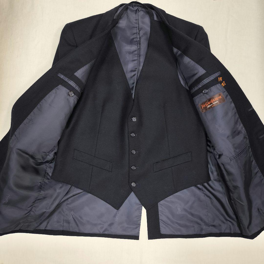 美品 YVES SAINT LAURENT セットアップ 3ピース スーツ　濃紺