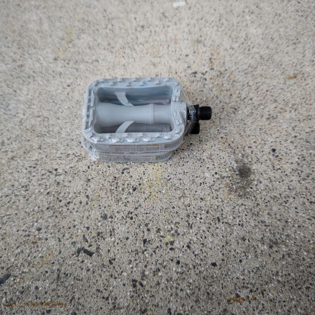 山口県発 ブリヂストン