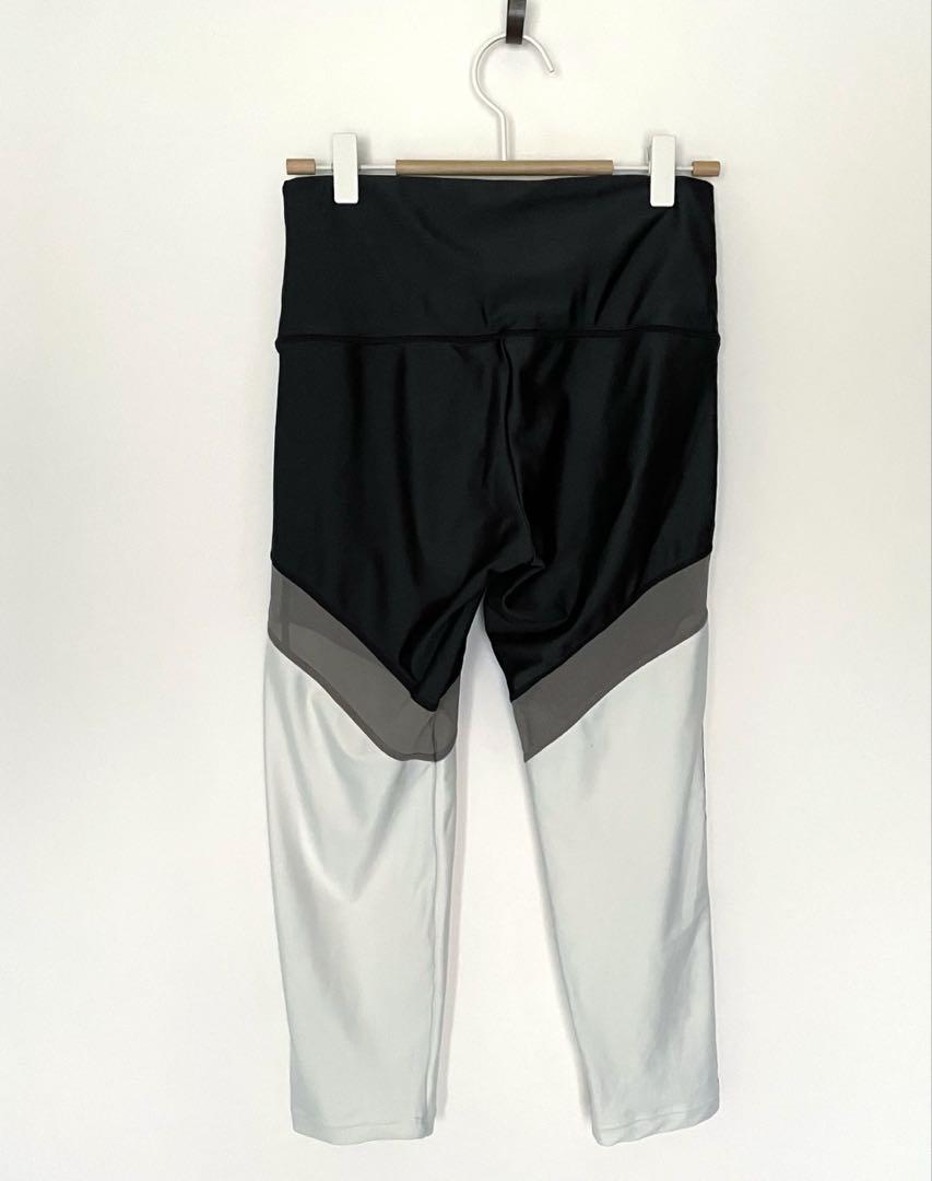 Chacott チャコット　ヨガパンツ レディース 黒 白 ブラック ホワイト