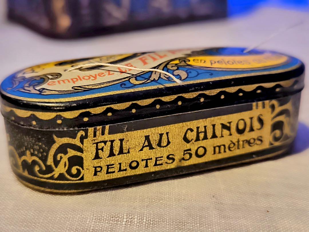 【希少】LE FIL AU CHINOIS アンティーク　メタル缶　糸巻きケース