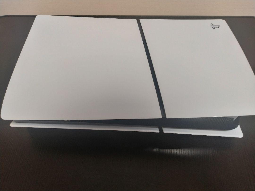 新型 PlayStation 5 slim CFI-2000A01