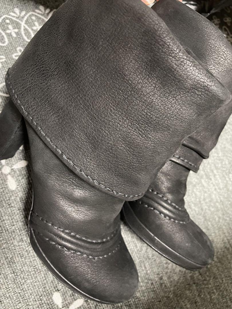 PRADA 黒