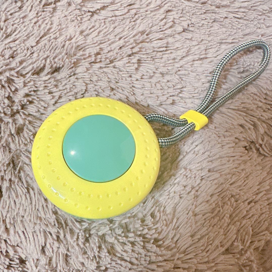 ペット スリッカーブラシ コンパクト 持ち運び ワンタッチ毛除去 犬 猫用