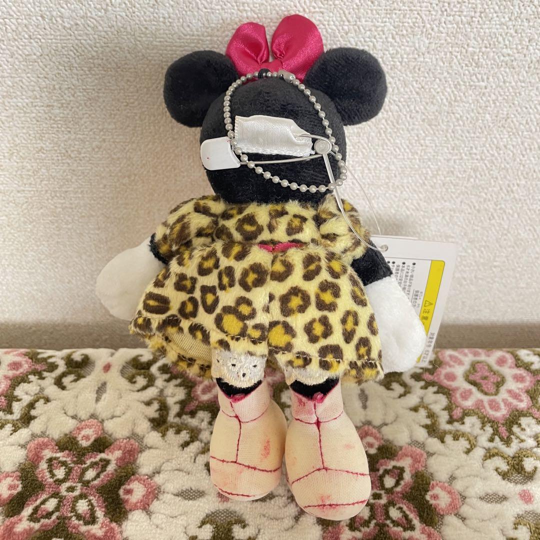ディズニー ヒョウ柄 ミニーマウス ぬいぐるみバッジ マスコット