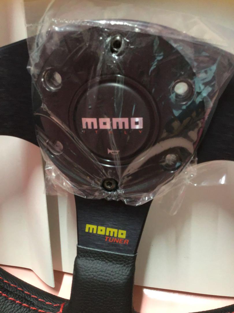 MOMO ステアリング　32 TUNER 中古　備品
