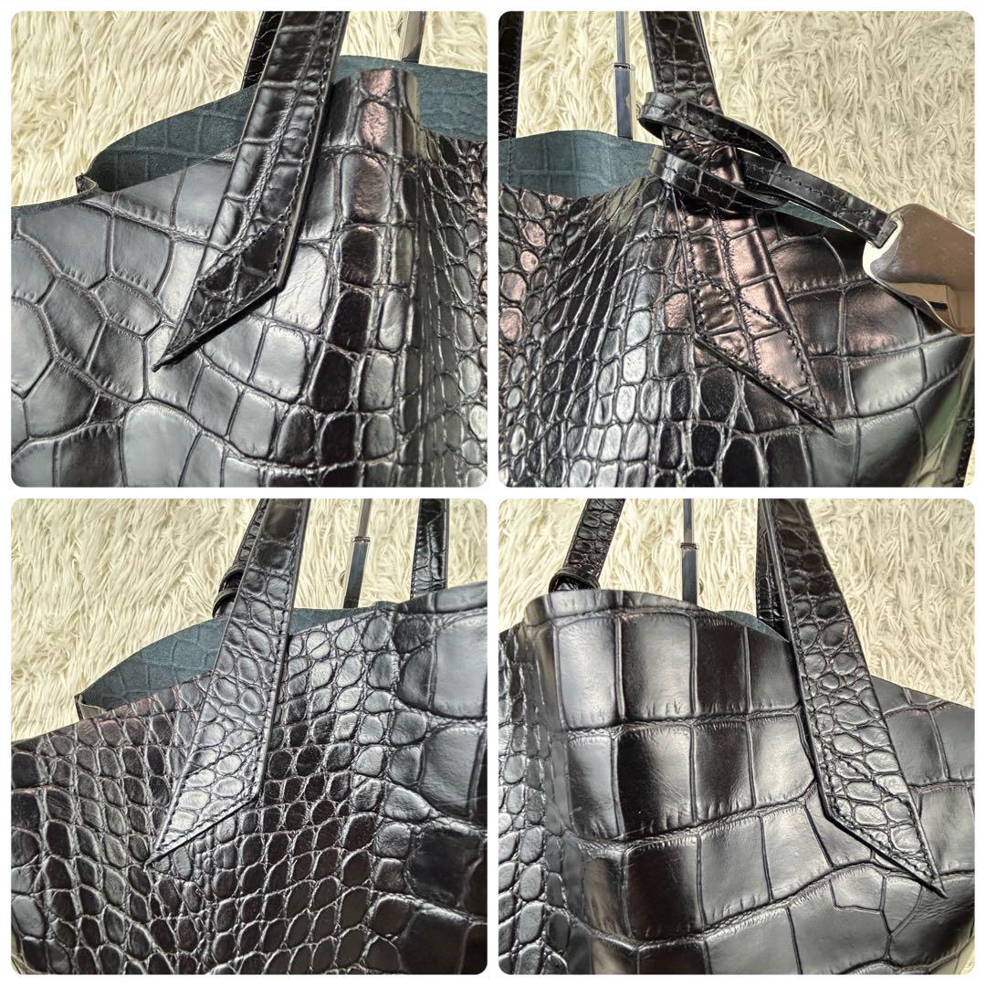 ✨美品 FURLA フルラ トートバッグ チャーム付 型押し 大きめ 黒