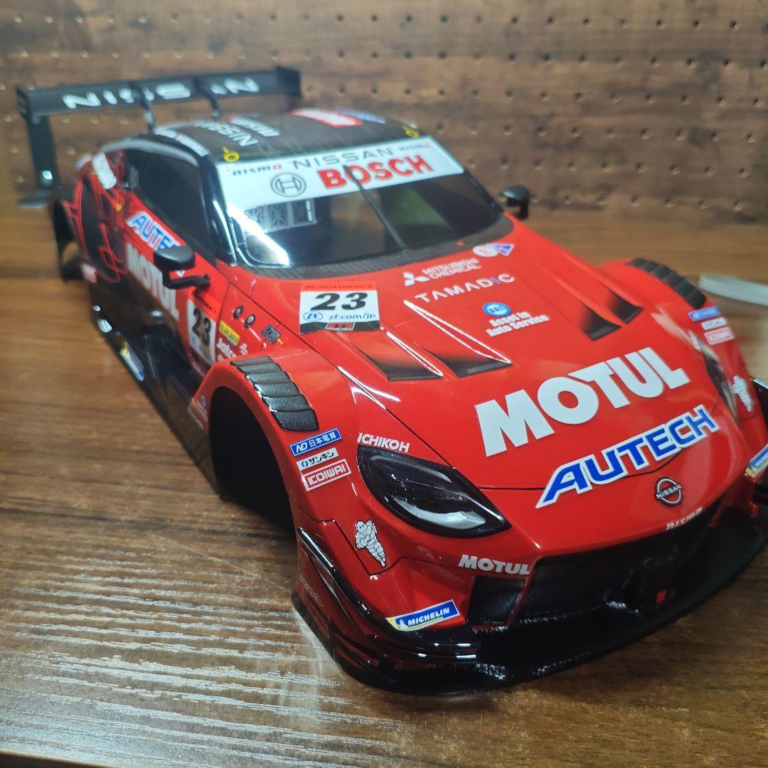 タミヤ　MOTUL AUTECH Z ボディ　電飾施工済