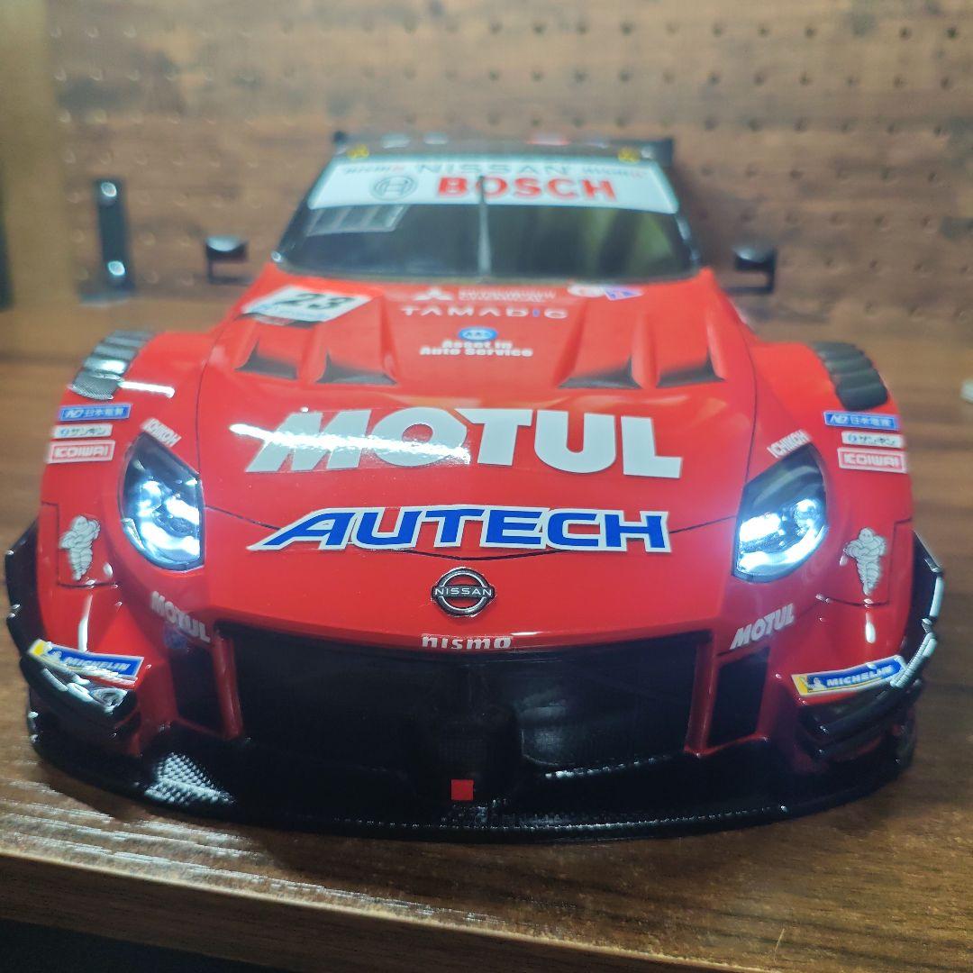 タミヤ　MOTUL AUTECH Z ボディ　電飾施工済
