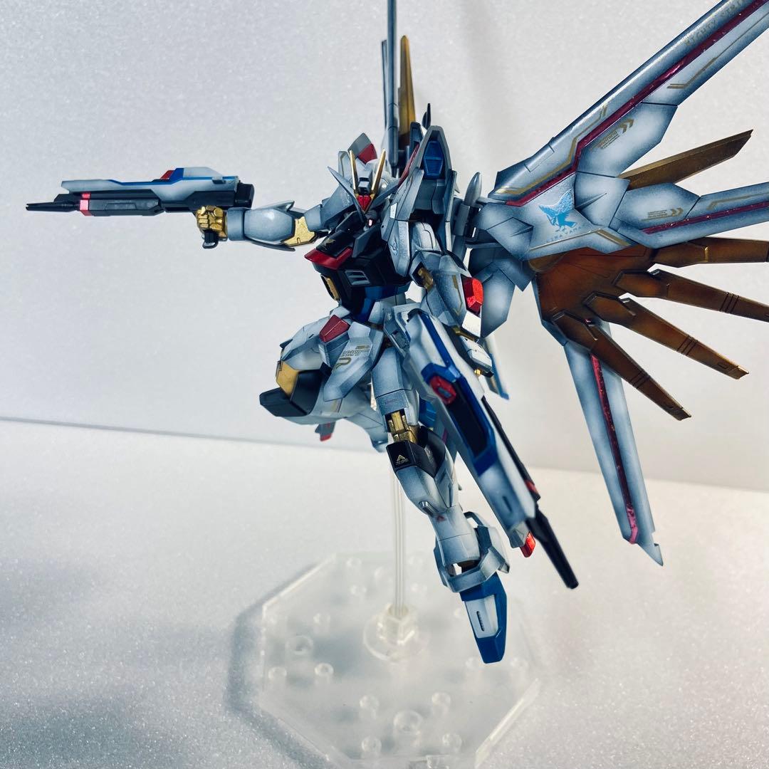 全塗装 マイティーストライクフリーダムガンダム HG ガンプラ 完成品 塗装済み 全塗装 マイティーストライクフリーダムガンダム HG ガンプラ 完成品 塗装済み