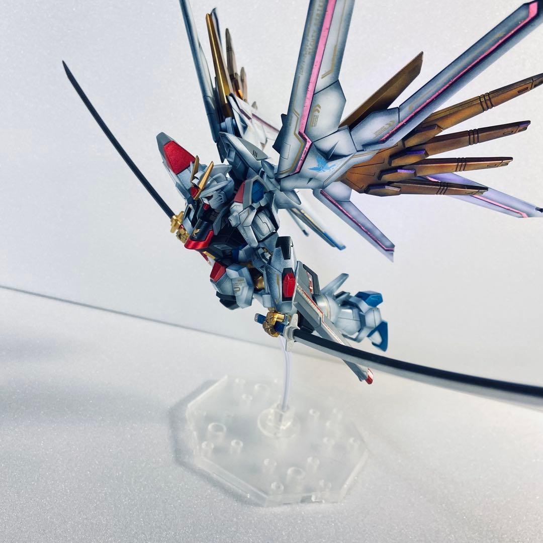 全塗装 マイティーストライクフリーダムガンダム HG ガンプラ 完成品 塗装済み 全塗装 マイティーストライクフリーダムガンダム HG ガンプラ 完成品 塗装済み