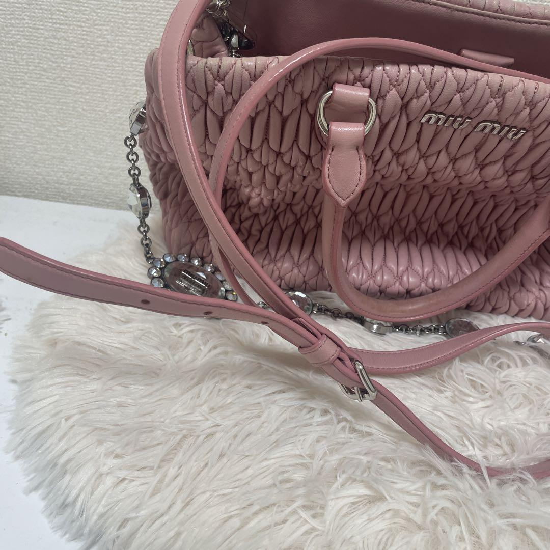 miu miu フリルデザイン ピンクバッグ