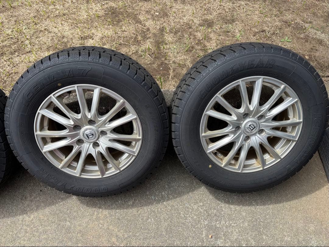 215 65R16社外ホイール＆スタッドレスタイヤセット
