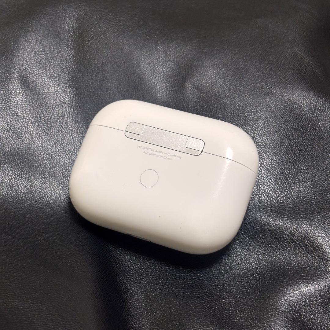 新品未使用　AirPods pro (第1世代) 本体 ホワイト Apple AirPods Pro （第1世代） 定価39 800円 エアポッズ プロ