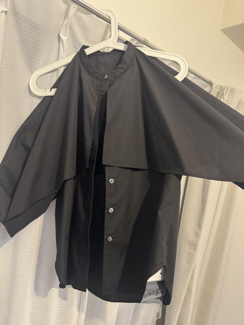 Cygneオフショルダー 黒 シャツ　サイズ1 Cygneオフショルダー 黒 シャツ サイズ1