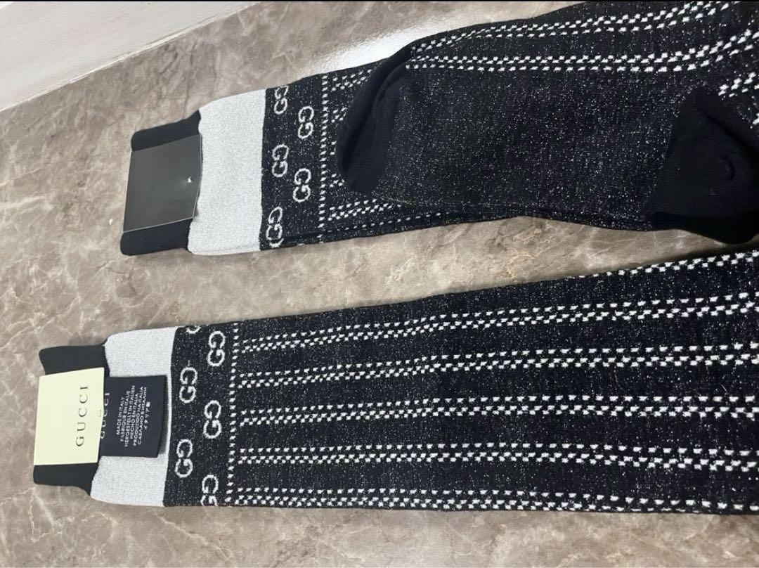 新品未使用！激レア！黒ブラックGUCCI★ソックス★靴下★ニーハイソックス 新品未使用！激レア！黒ブラックGUCCI☆ソックス☆靴下☆ニー