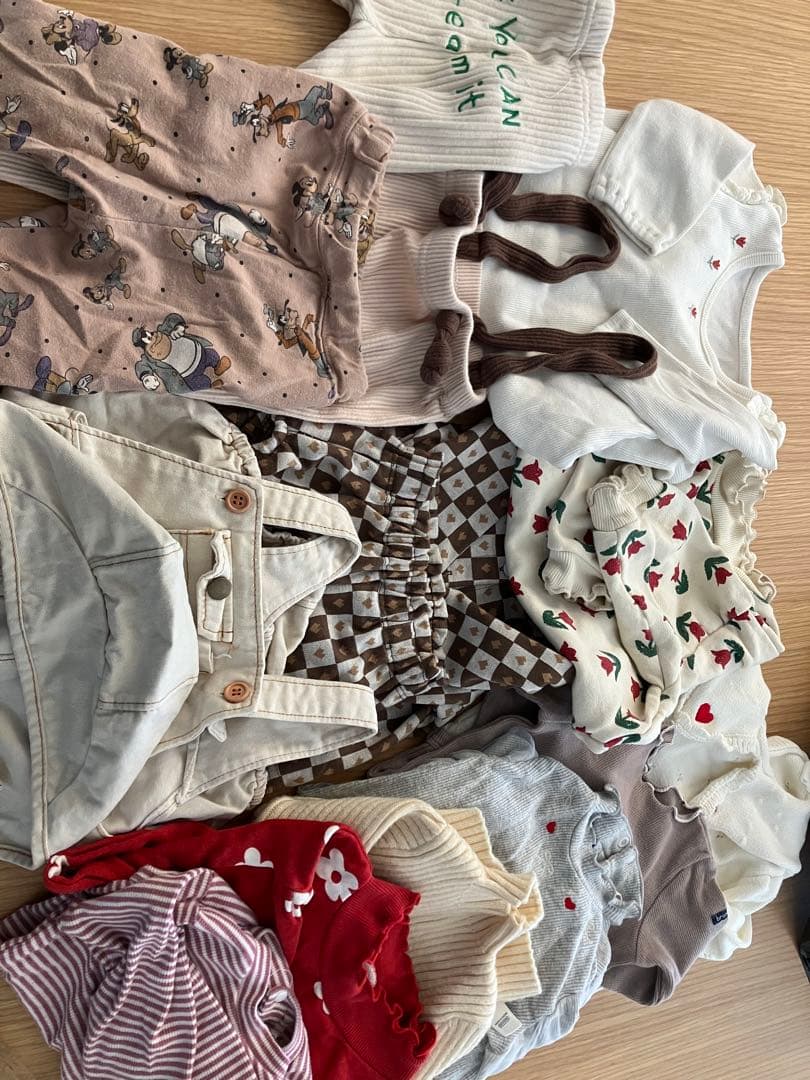 女の子ベビー　トップス　パンツ　ロンパース　まとめ売り　13点　70〜80サイズ