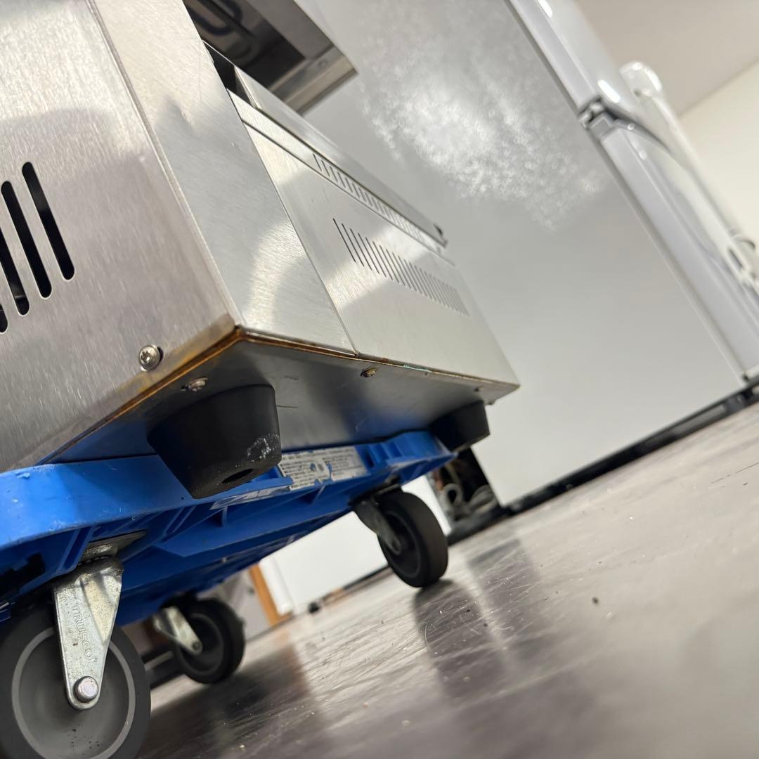 電気サラマンダー熱調理機器焼物器 クリーブランドRSM-600目立った傷や汚れなし