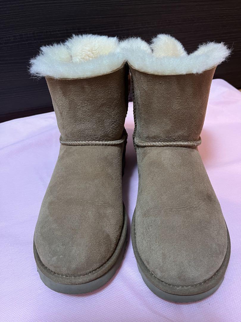 UGG アグ ムートンブーツ　22cm  リボン　ショート
