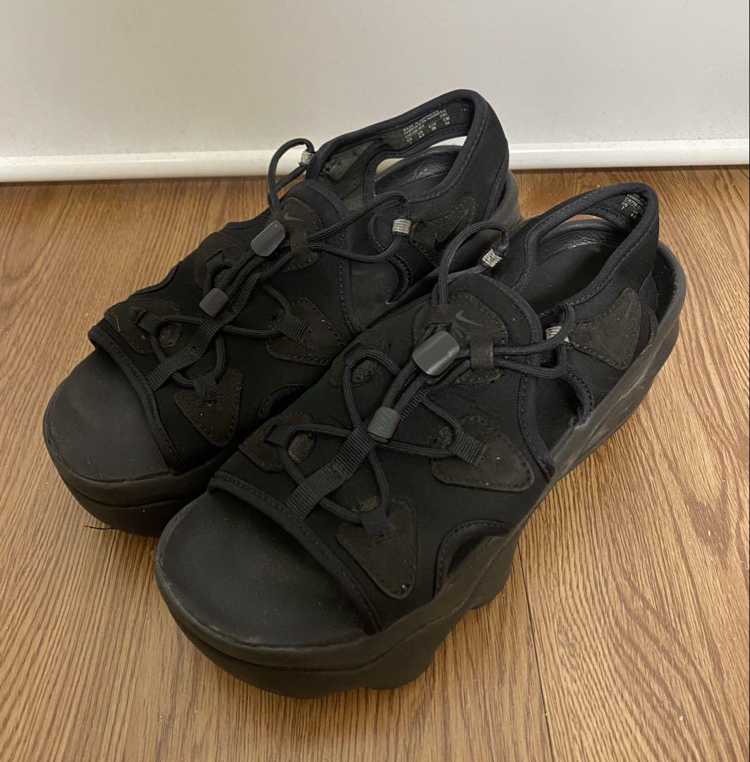 NIKE エアマックスココ