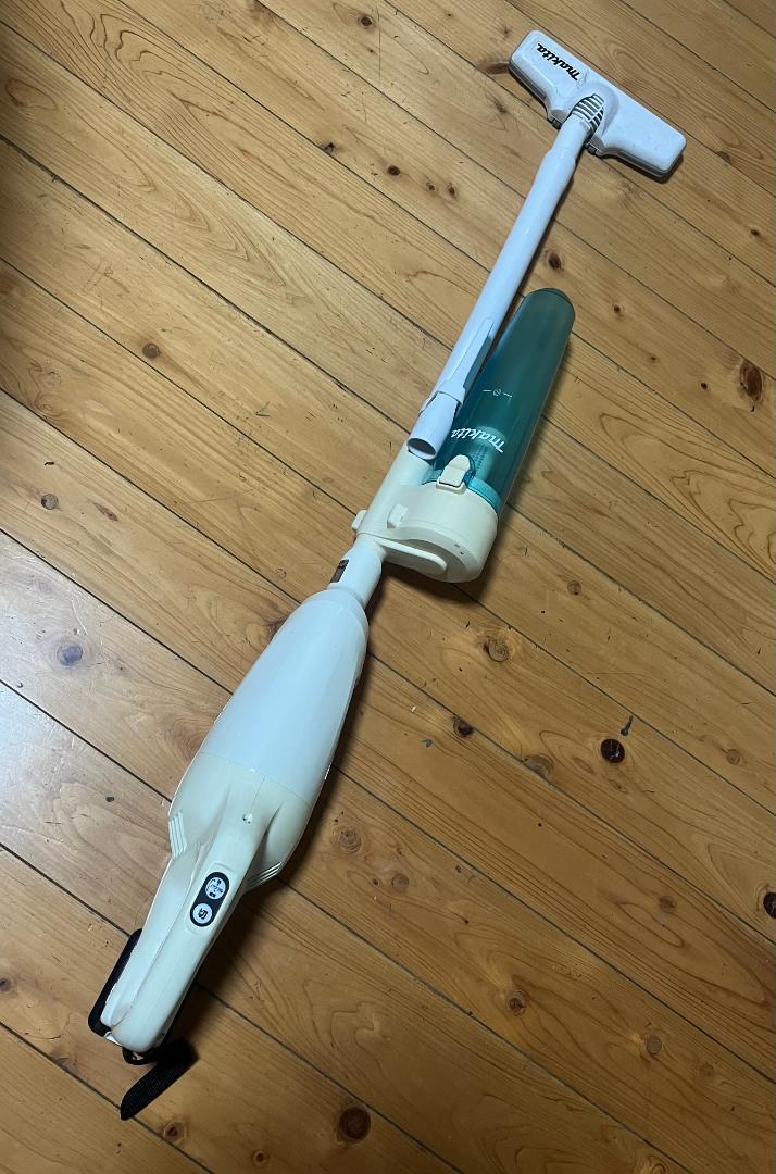 動作品 マキタ 充電式クリーナー cl108fd サイクロン