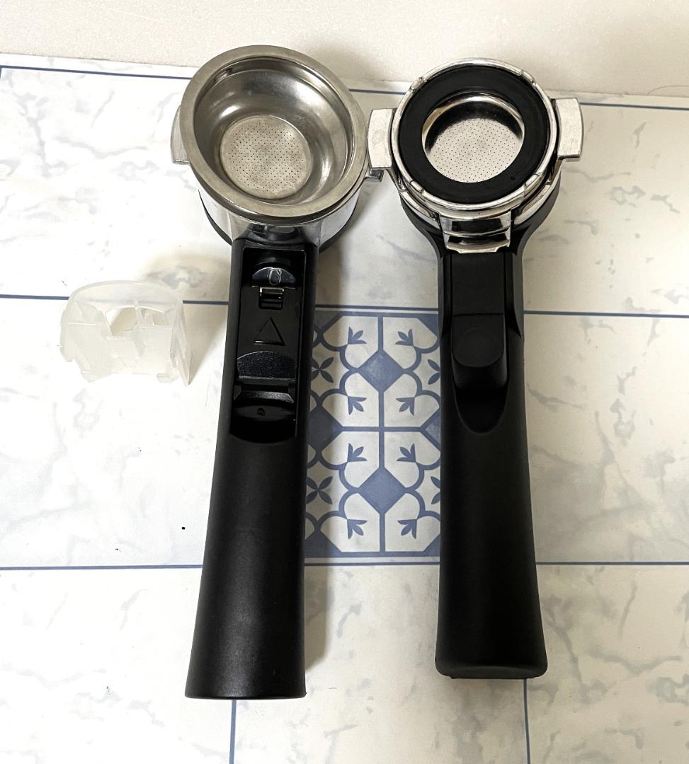 DeLonghi エスプレッソカプチーノメーカー　EC221