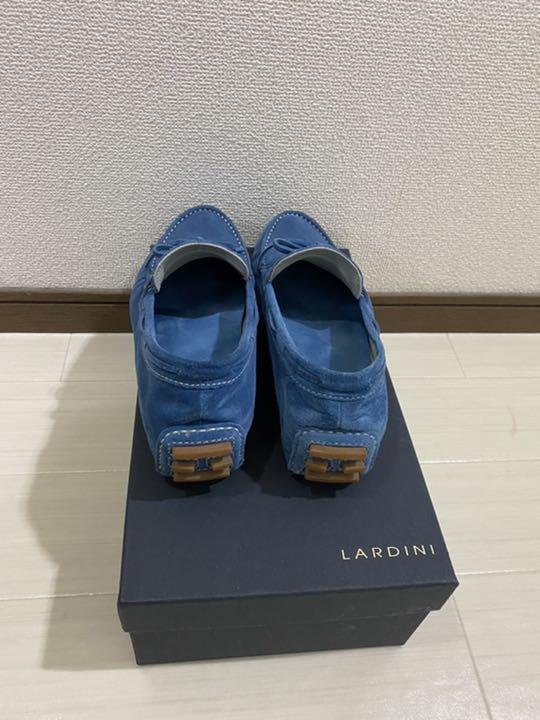 スエード ローファー ドライビングシューズ LARDINI