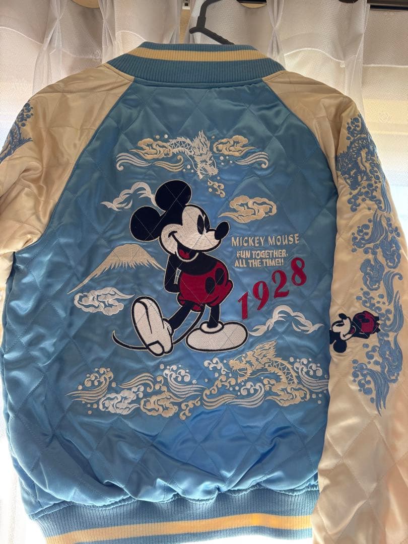 リバーシブルミッキーマウススカジャンM