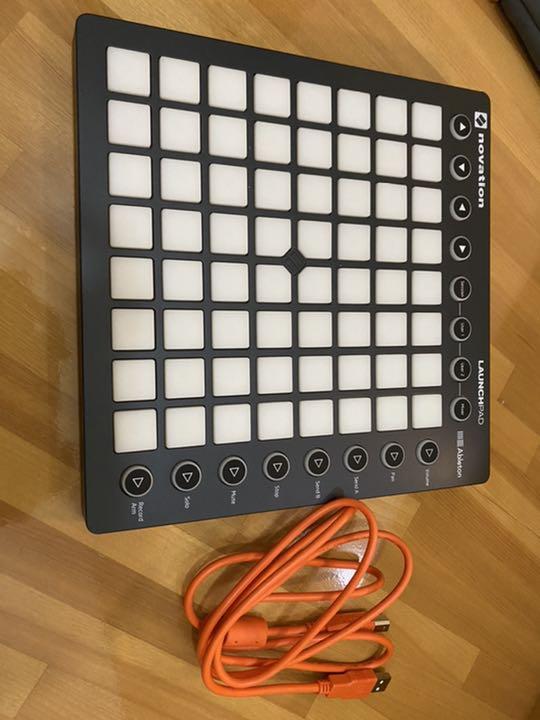 NOVATION LaunchPad MKII
