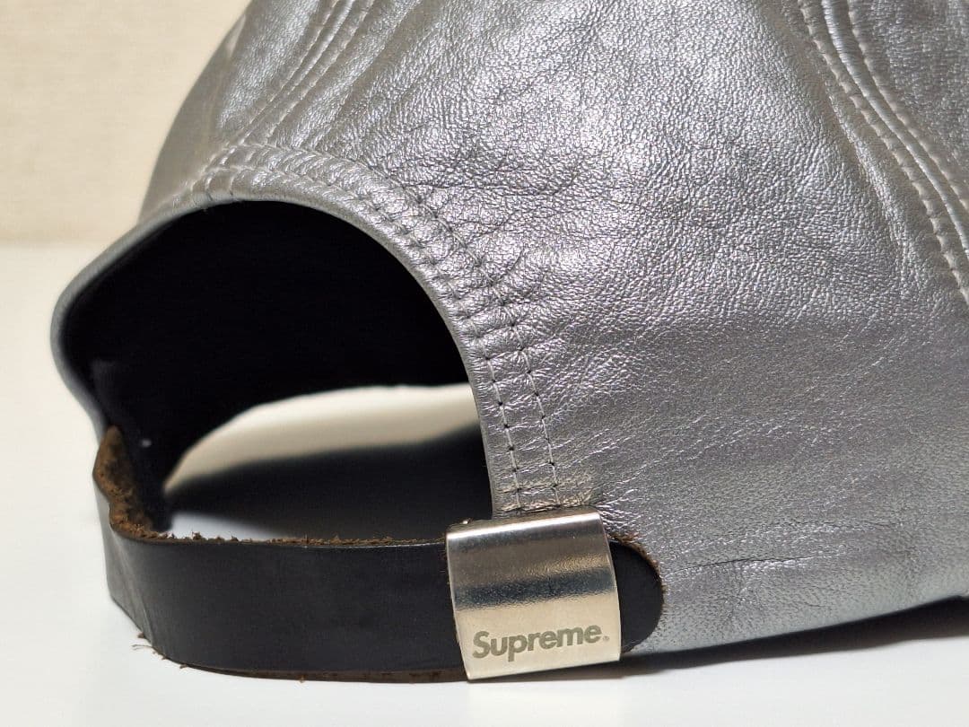 Supreme Leather Classic Logo 6-Panel レッド Supreme Leather Classic Logo 6 Panel