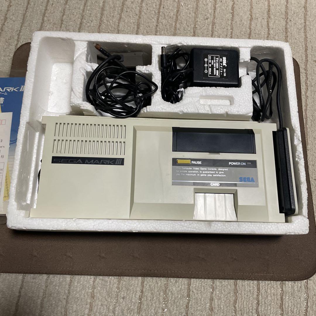 SEGA MARKⅢ セガマーク3 本体 箱説付き　通電確認のみジャンク SEGA MARKⅢ セガマーク3 本体 箱説付き 通電確認のみジャンク