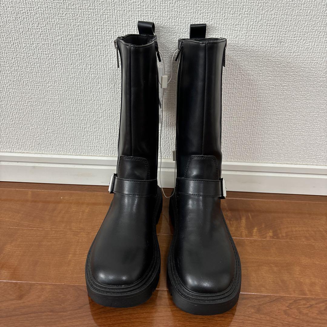⭐️ZARA新品⭐️20.9センチ⭐️ ブラックエンジニアブーツ ジッパー付き