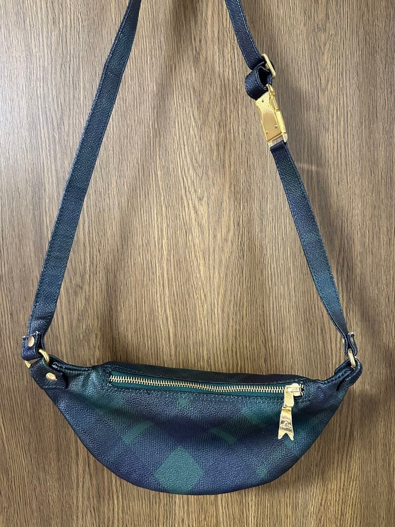 ウエストバッグ