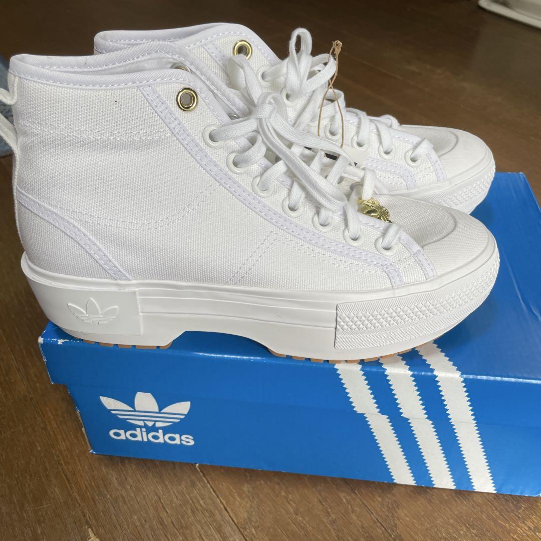 adidas アディダス厚底スニーカー 23.5cm NIZZA TREK W★