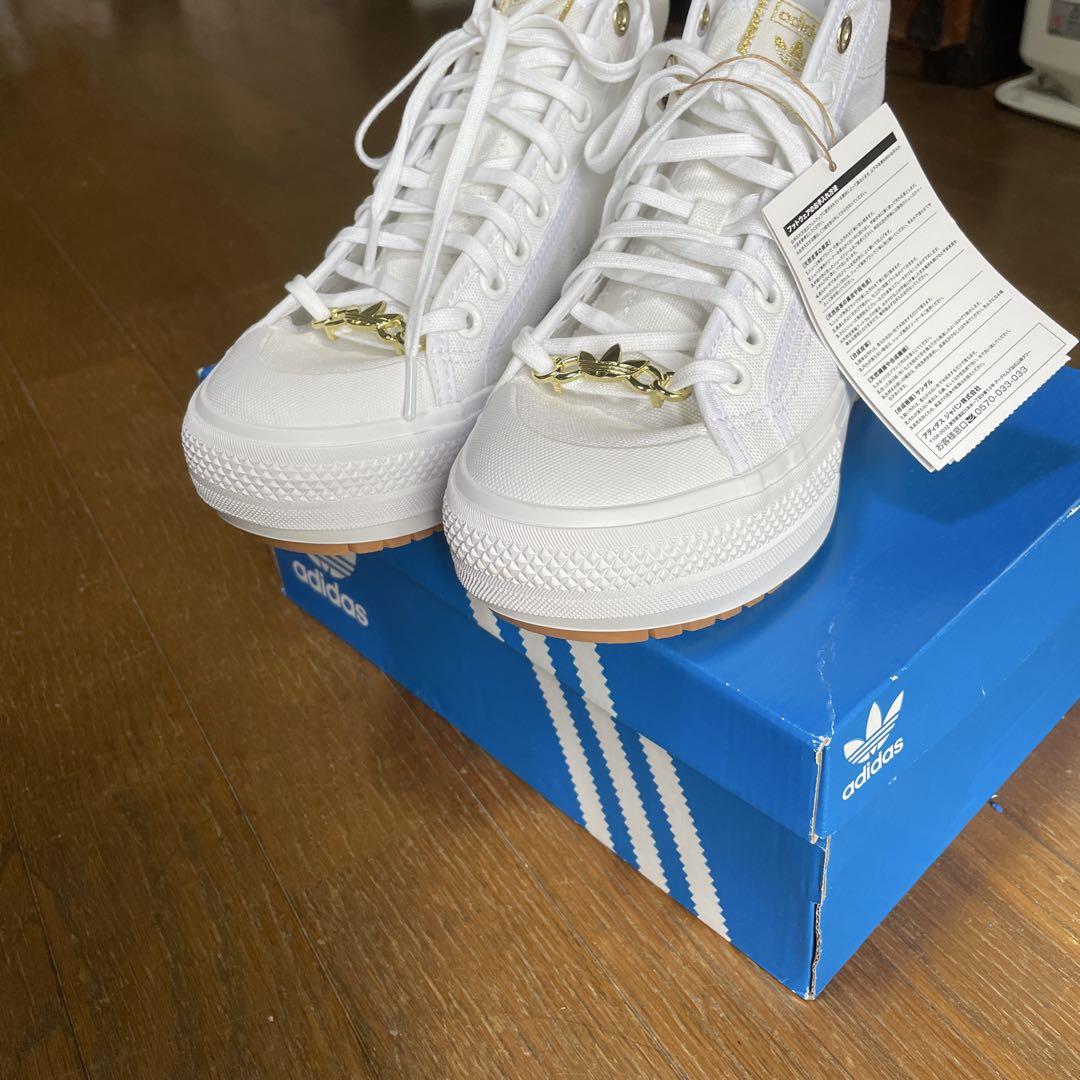 adidas アディダス厚底スニーカー 23.5cm NIZZA TREK W★