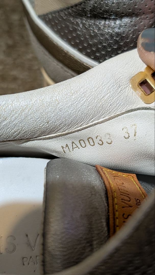 Louis Vuitton スニーカー シルバー/ゴールド Louis Vuitton スニーカー シルバー/ゴールド