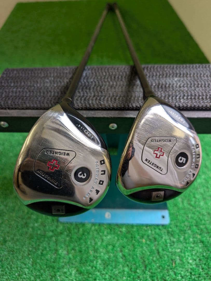 【美品】ONOFF アームズプラス3w.5w 2本セットCRAZYシャフトS