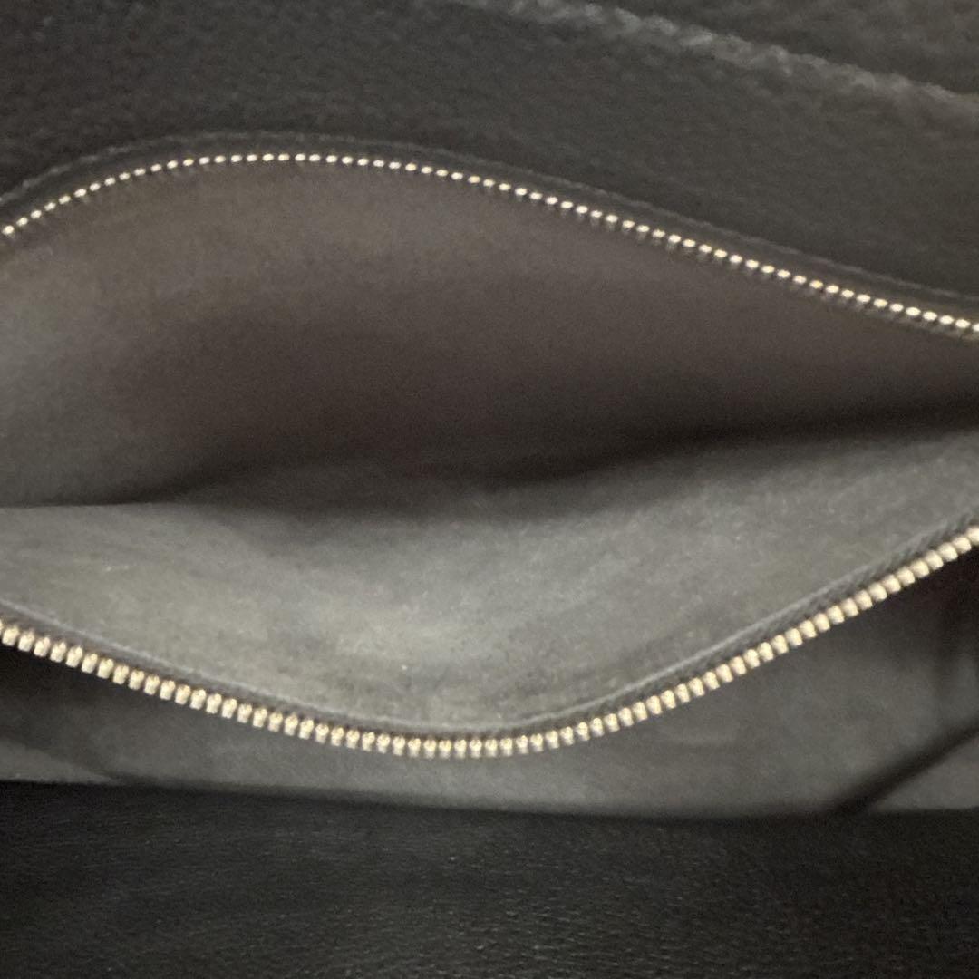 未使用保管品 袋付き ルイヴィトン トリヨン レザー トートバック ブラック.