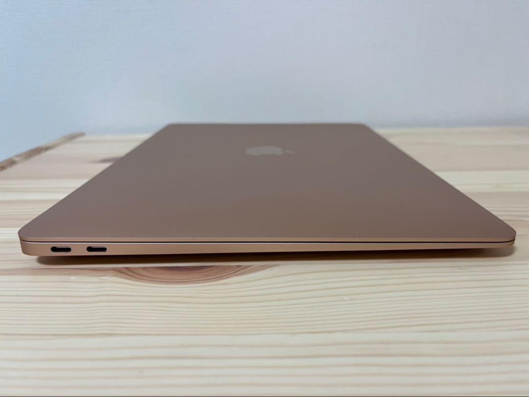 MacBook本体 MacBook Air M1 8GB