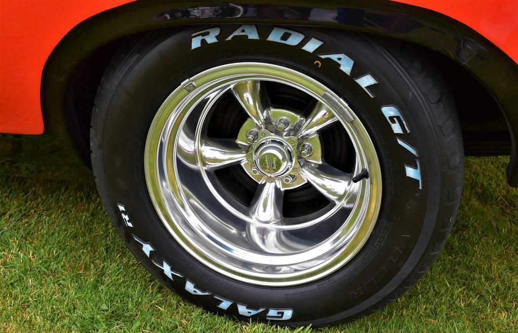 235/70R15 ホワイトレター タイヤ 4本セット 送料無料！15インチ