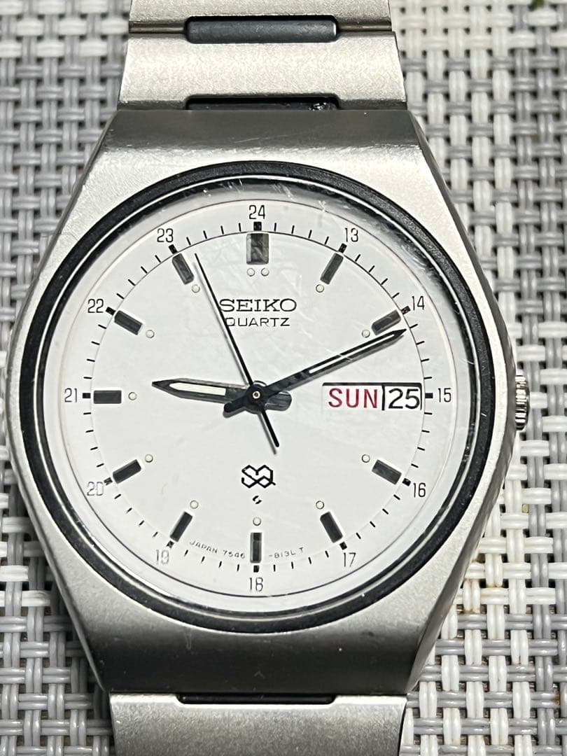 SEIKO クォーツ 腕時計 TYPEⅡ 電池式腕時計